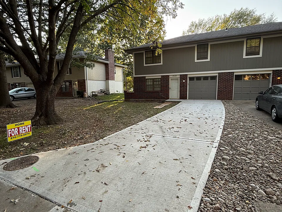 2539 NW 6th St
