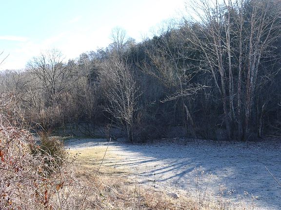 4th image of 530 War Creek Rd