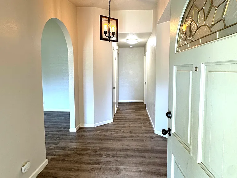 6665 Jonella Way — Photo 22