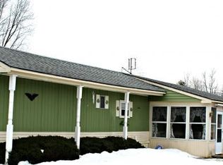 12 Brown Rd, Raymond, NH 03077