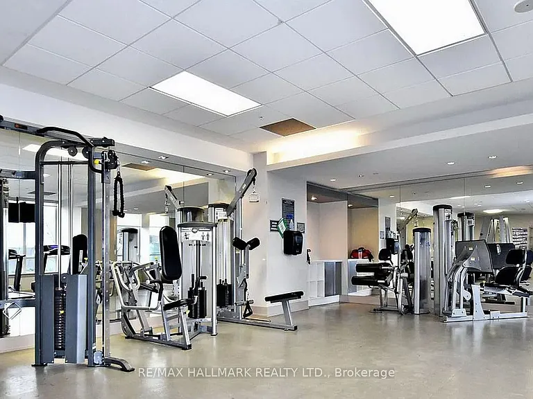 7171 Yonge St #Penthouse 301 — Photo 22