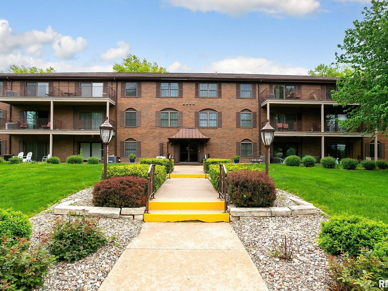 1350 Kimberly Ridge Rd APT 204, Bettendorf, IA 52722 Zillow