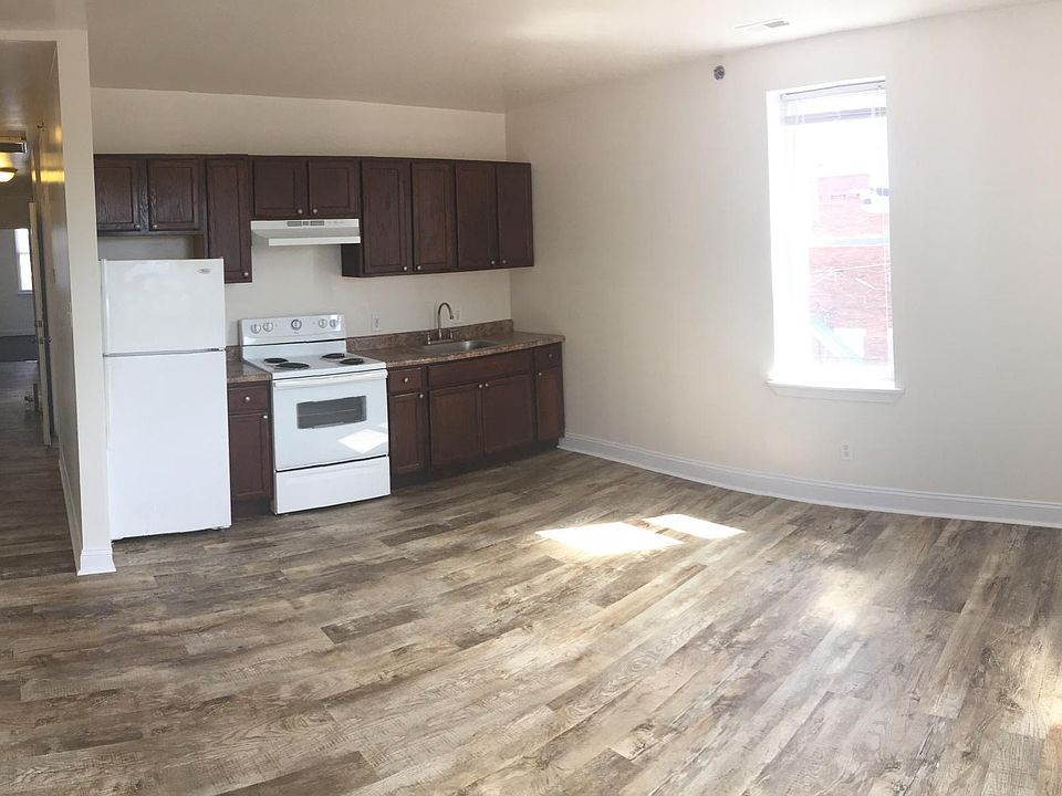 1st image of 1500 N 29th St APT C