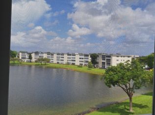 4087 Cornwall E, Boca Raton, FL 33434