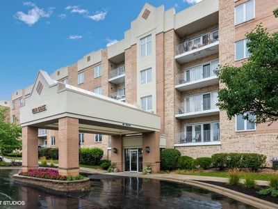 2240 S Grace St APT 311, Lombard, IL, 60148