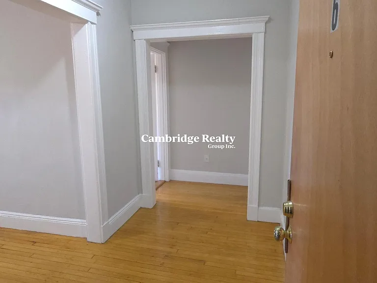 33 Highgate St #6T — Photo 9