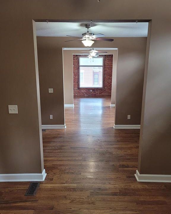 1st image of 2300 Minnie St APT 1W
