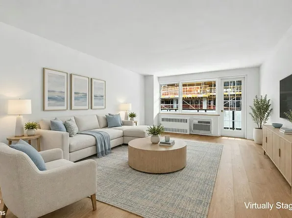 39 Gramercy Park N #15AB, New York, NY 10010
