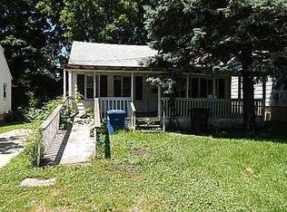 2004 E 29th St, Des Moines, IA 50317