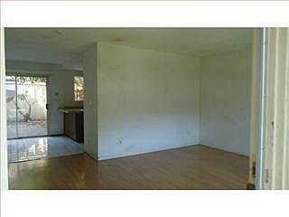 4th image of 520 Sieber Pl