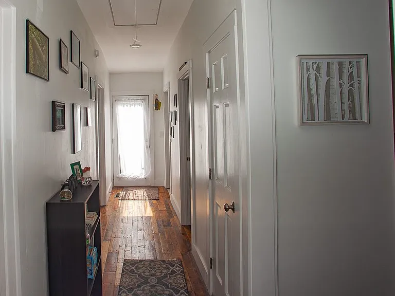 504 Brunswick St — Photo 14