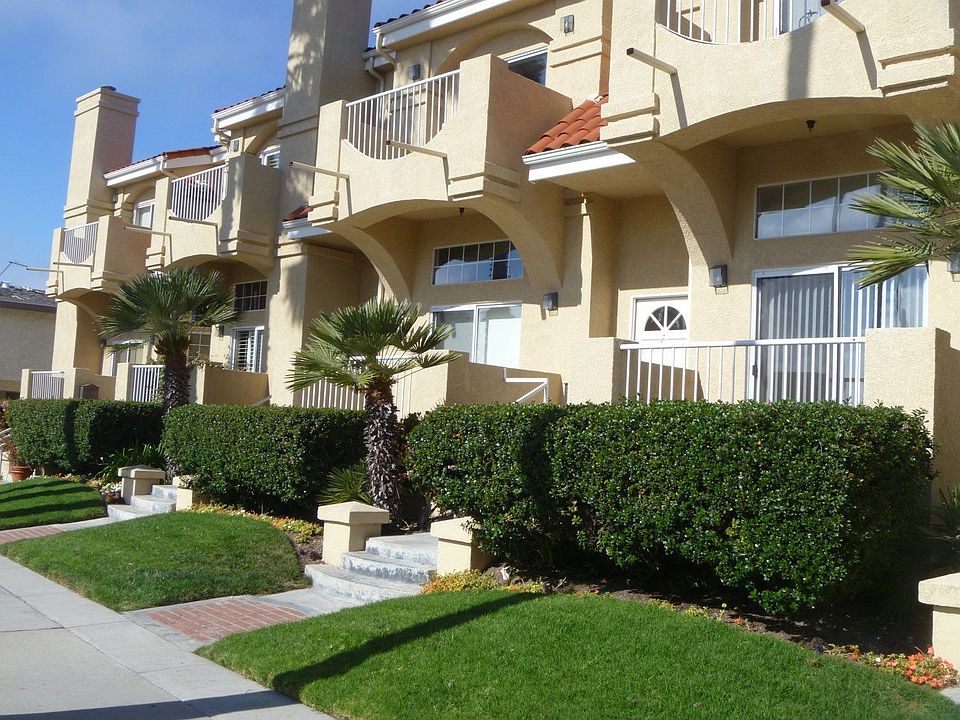 For Lease: 200 North Catalina, Redondo Beach, CA 90277