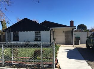 25232 De Wolfe Rd, Santa Clarita, CA 91321