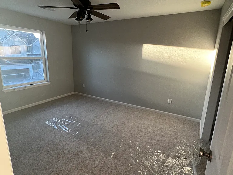 Upstairs bedroom 1