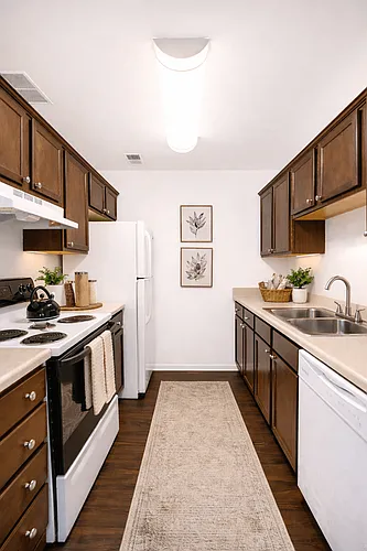 The Lodge Apartments Photo 1