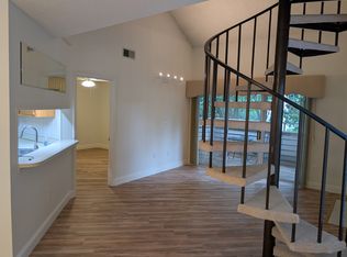 2559 Stockbridge Dr APT B, Charlotte, NC 28210