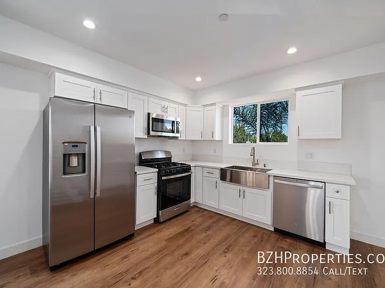 6336 Beck Ave #2 — Photo 8