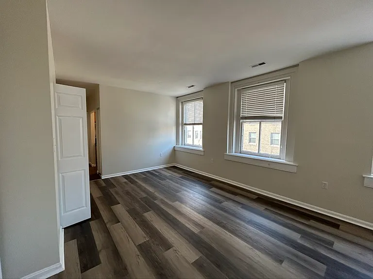 Vernon Homes — Photo 15