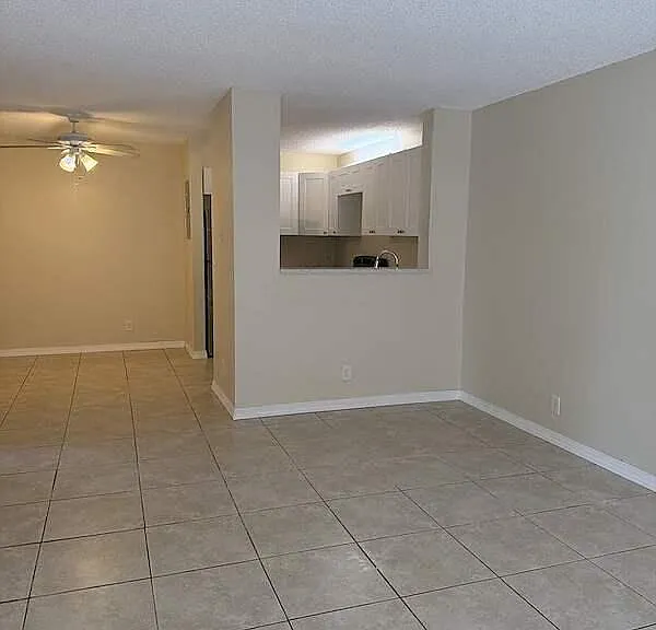 10914 Royal Palm Blvd #10914 — Photo 2