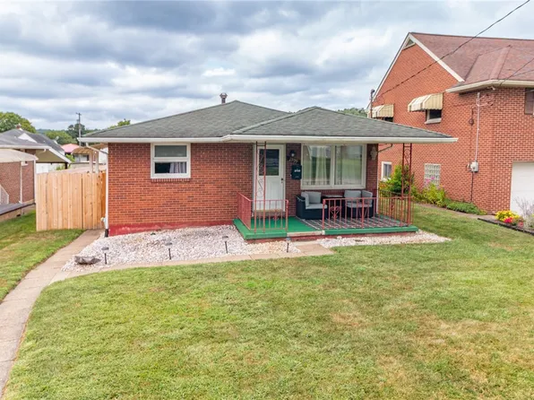 2709 Central St, Natrona Heights, PA 15065