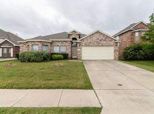 2113 Thistle Ln, Forney, TX 75126
