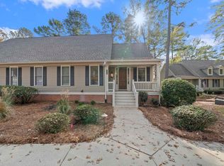1031A Marina Cove Ln, Greensboro, GA 30642