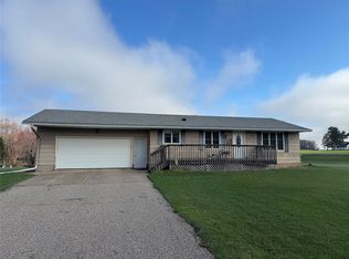 E9291 570th Ave, Elk Mound, WI 54739