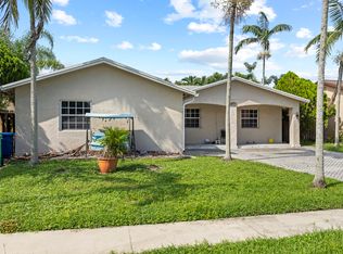 10975 NW 27th Pl, Sunrise, FL 33322