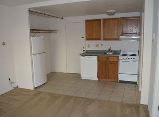 Studio Available Now! ~Blocks from the Capitol Square~, Madison, WI 53703