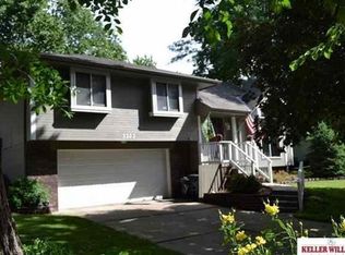 3323 Rahn Blvd, Bellevue, NE 68123