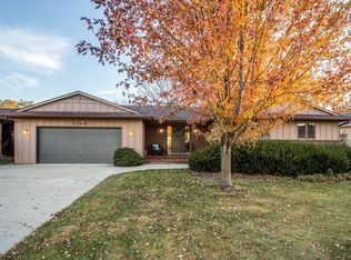 1704 Woodhaven Cir, Ames, IA 50010