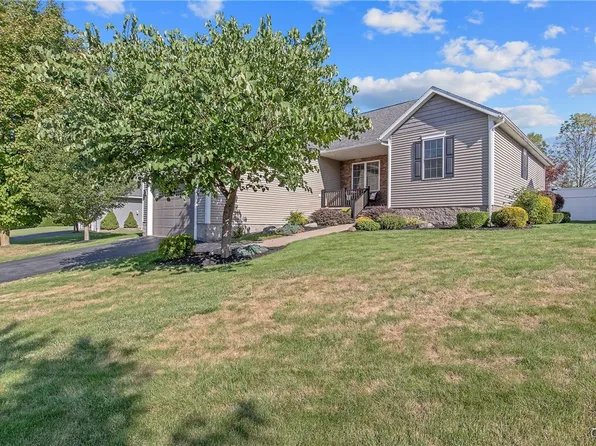 13 Talisman Ter, Oswego, NY 13126