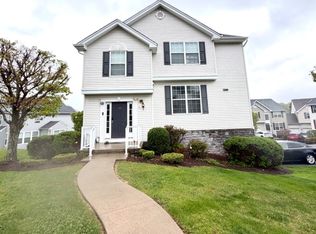 162 Sowers Dr, Hackettstown, NJ 07840