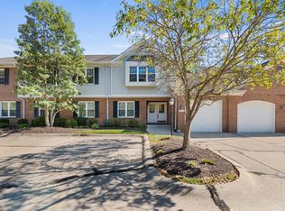 5234 Fox Ridge Dr, Cincinnati, OH 45248