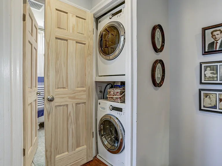 821 Tewkesbury Pl NW — Photo 31