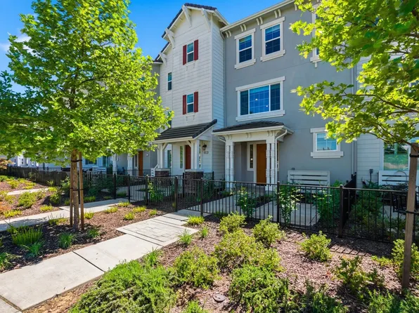 315 Pear Tree Ter Unit F, Napa, CA 94558