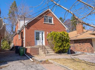 92 Avondale Ave, Toronto, ON M2N 2V2