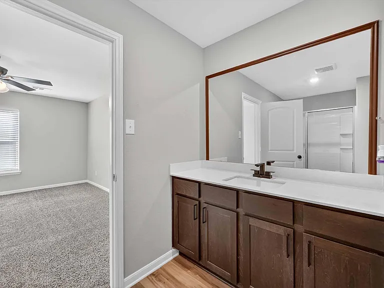 523 Bennie Leonard St — Photo 19