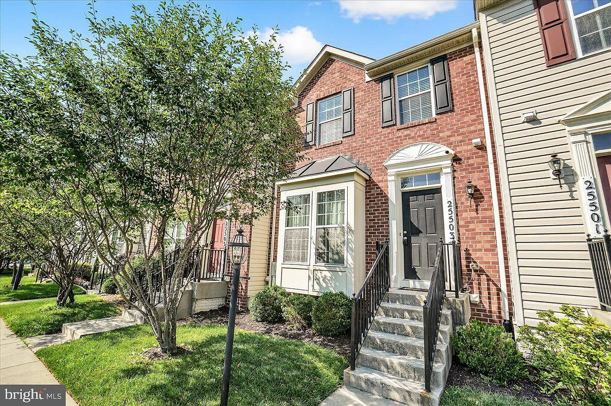 25503 Joy Ln photo 1