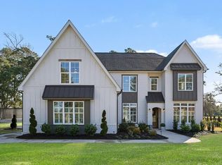 208 Green Lake Dr., Myrtle Beach, SC 29572