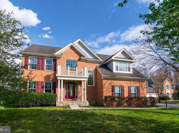 2804 Trumpeter Ct, Waldorf, MD 20601
