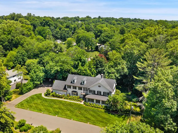 16 Ridgebrook Rd, Greenwich, CT 06830