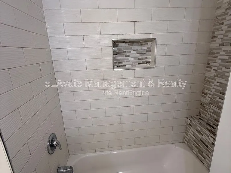 2195 Whittier Blvd #100 — Photo 24