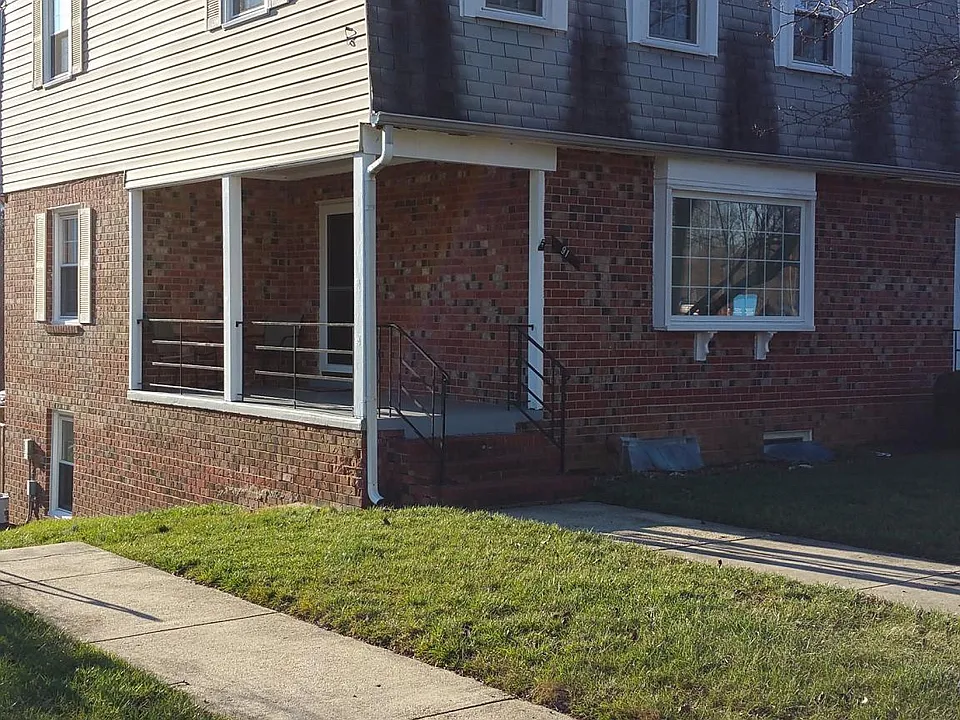 91 Watkins Park Dr