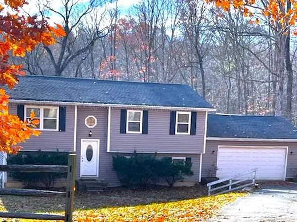25137 Gallant Fox Dr, Hollywood, MD 20636