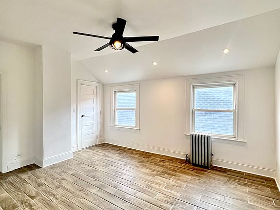 3rd image of 427 Centre St #3