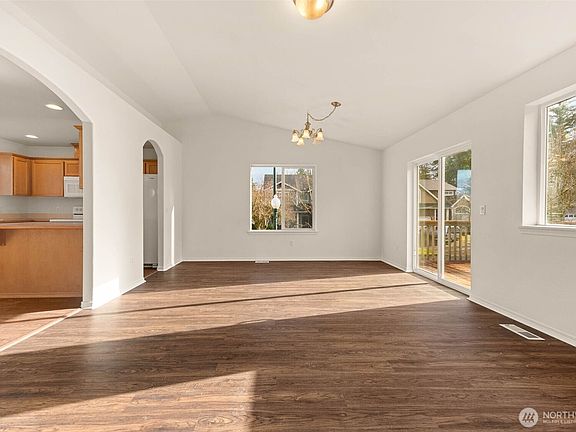 5th image of 2205 Cooper Crest Place NW