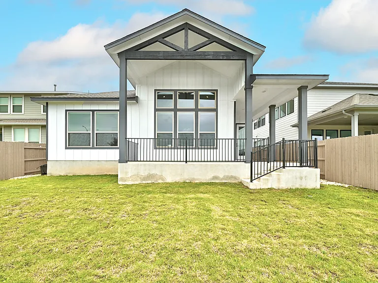 8709 Lullwater Trl — Photo 31