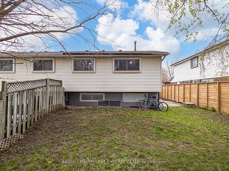 122 Ormond Dr — Photo 49