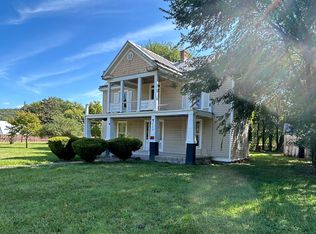 2380 Gardner St, Elliston, VA 24087
